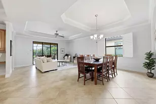 2946 Aviamar Cir, Naples, FL 34114 - Photo 5