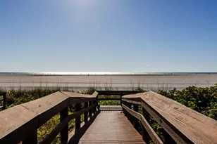 220 Seaview Ct, Marco Island, FL 34145 - Photo 25