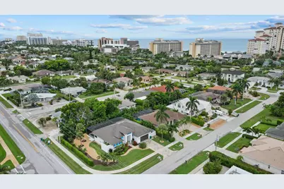 916 Loyalty Avenue, Marco Island, FL 34145 - Photo 33