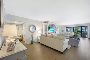 910 Panama Ct, Marco Island, FL 34145 - Photo 15