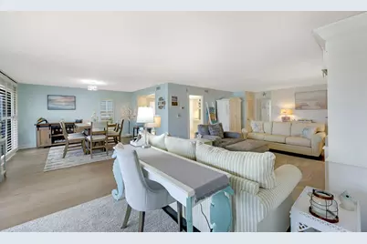 910 Panama Court #302, Marco Island, FL 34145 - Photo 17