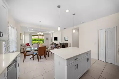 14686 Sonoma Boulevard, Naples, FL 34114 - Photo 7