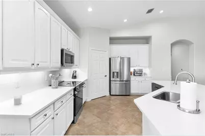 1286 Rialto Way #202, Naples, FL 34114 - Photo 5