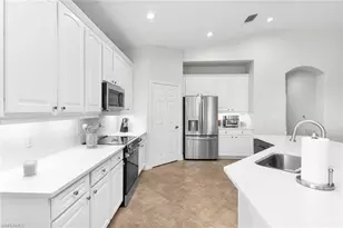 1286 Rialto Way, Naples, FL 34114 - Photo 5