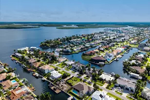 1763 Wavecrest Ct, Marco Island, FL 34145 - Photo 39