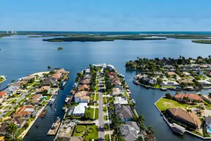 1763 Wavecrest Ct, Marco Island, FL 34145 - Photo 1