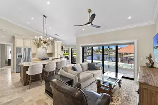 428 Persian Ct, Marco Island, FL 34145 - Photo 3