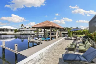428 Persian Ct, Marco Island, FL 34145 - Photo 31