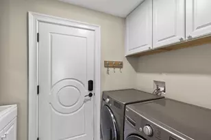428 Persian Ct, Marco Island, FL 34145 - Photo 23