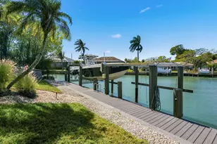 366 Grapewood Ct, Marco Island, FL 34145 - Photo 29