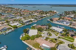 366 Grapewood Ct, Marco Island, FL 34145 - Photo 39