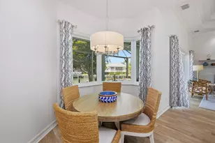 366 Grapewood Ct, Marco Island, FL 34145 - Photo 5