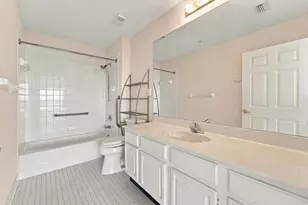 900 Arbor Lake Dr, Naples, FL 34110 - Photo 21