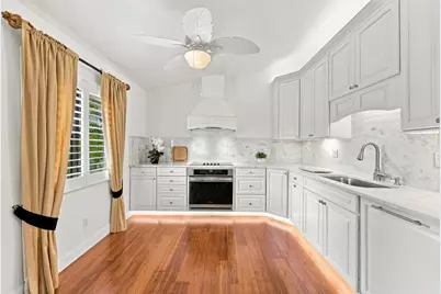 3231 Horse Carriage Way #10, Naples, FL 34105 - Photo 7