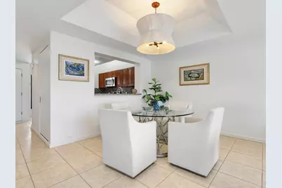 531 La Peninsula Boulevard #531, Naples, FL 34113 - Photo 7