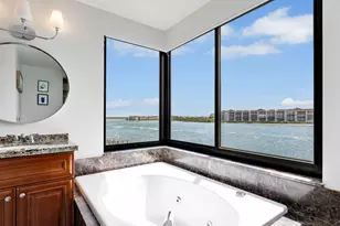 531 La Peninsula Blvd, Naples, FL 34113 - Photo 19