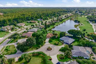 105 Cherry Hill Ct, Naples, FL 34113 - Photo 19