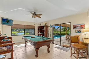 105 Cherry Hill Ct, Naples, FL 34113 - Photo 11