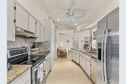 105 Cherry Hill Court, Naples, FL 34113 - Photo 7
