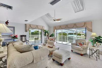 810 Arcadia Court, Marco Island, FL 34145 - Photo 9