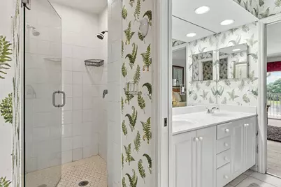 798 Eagle Creek Drive #302, Naples, FL 34113 - Photo 15