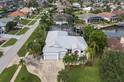 290 S Heathwood Drive, Marco Island, FL 34145 - Photo 37