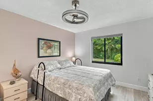 5733 Deauville Cir, Naples, FL 34112 - Photo 9