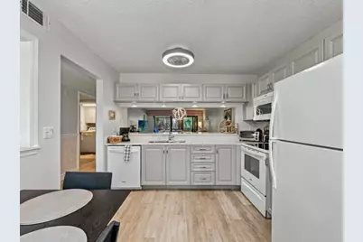 5733 Deauville Circle #G-107, Naples, FL 34112 - Photo 7