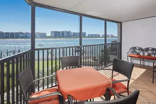 502 La Peninsula Blvd, Naples, FL 34113 - Photo 3