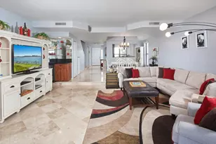 502 La Peninsula Blvd, Naples, FL 34113 - Photo 9