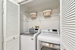 2506 Sailors Way, Naples, FL 34109 - Photo 27