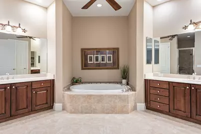 9284 Menaggio Court #202, Naples, FL 34114 - Photo 17