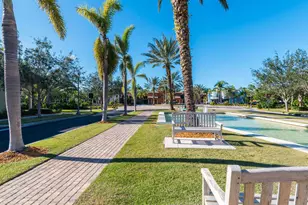 9146 Chula Vista St, Naples, FL 34113 - Photo 29