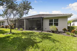 14731 Edgewater Cir, Naples, FL 34114 - Photo 21