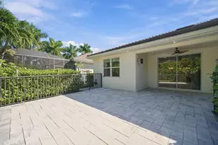 14943 Edgewater Cir, Naples, FL 34114 - Photo 21