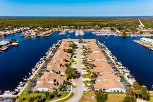 274 Stella Maris Dr S, Naples, FL 34114 - Photo 1