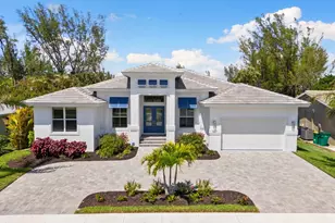 641 Diplomat Ct, Marco Island, FL 34145 - Photo 1