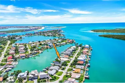 152 W Pago Pago Drive, Naples, FL 34113 - Photo 1