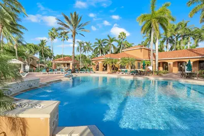 1205 Wildwood Lakes Boulevard #305, Naples, FL 34104 - Photo 1