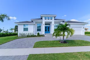 108 Gulfstream St, Marco Island, FL 34145 - Photo 1