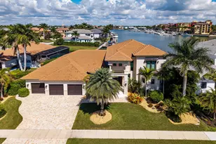 710 Tigertail Ct, Marco Island, FL 34145 - Photo 1