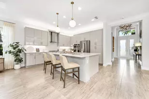 11241 Daphne Ct, Naples, FL 34120 - Photo 1