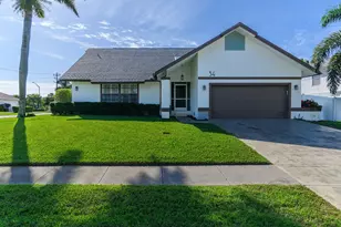 34 Tahiti Rd, Marco Island, FL 34145 - Photo 1