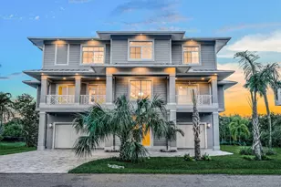 700 Waterside Dr, Marco Island, FL 34145 - Photo 1