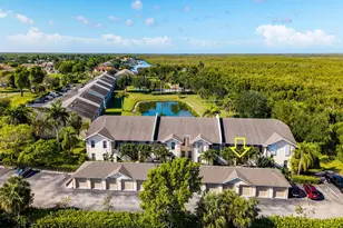 350 Newport Dr, Naples, FL 34114 - Photo 1