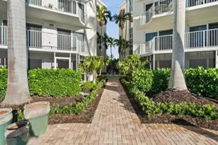 1300 Gulf Shore Blvd, Naples, FL 34102 - Photo 1