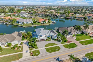 478 Kendall Dr, Marco Island, FL 34145 - Photo 1