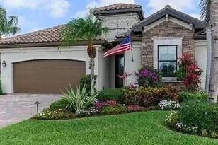 2926 Aviamar Cir, Naples, FL 34114 - Photo 1