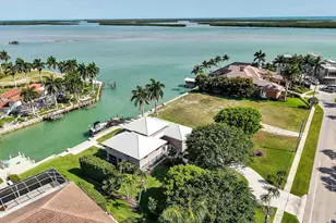 1041 S Barfield Dr, Marco Island, FL 34145 - Photo 1