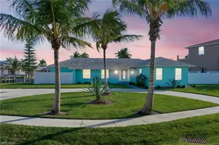 1131 Fern Ct, Marco Island, FL 34145 - Photo 1